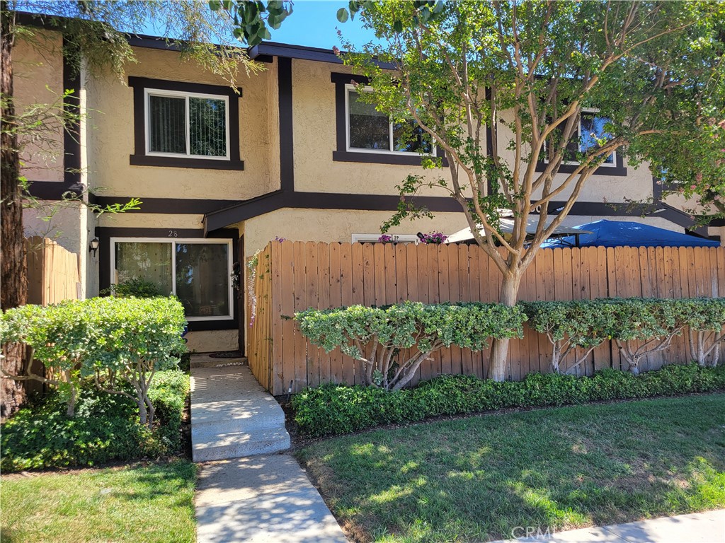 9800 Vesper Avenue 28, Panorama City CA, 9140263613019183875121