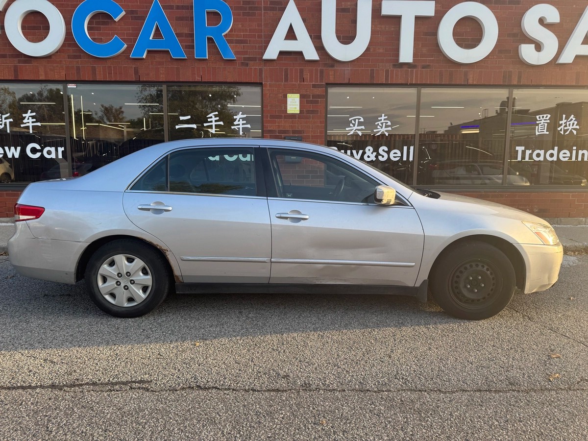 2003﻿ ﻿Honda﻿ ﻿Accord﻿ ﻿LX64110876158210121