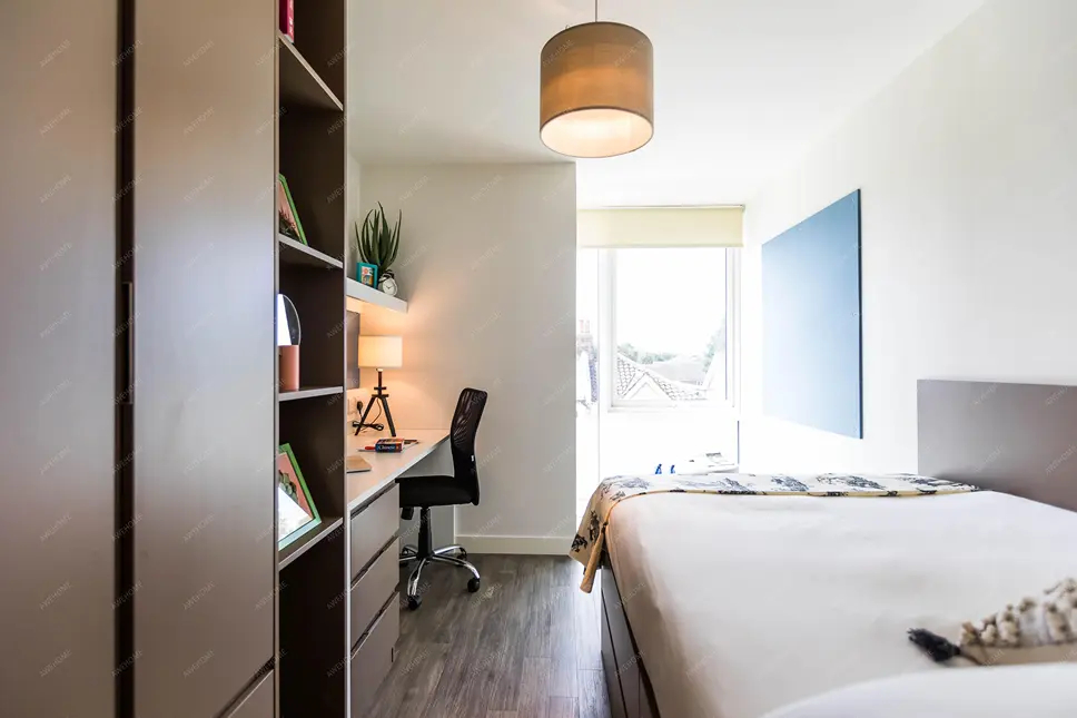 Arbury Court - Gold Ensuite