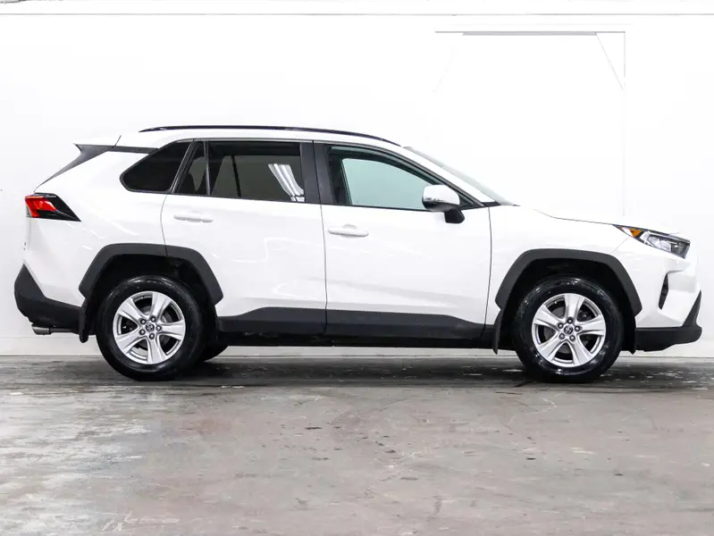 2021 Toyota RAV464832435363971122