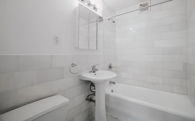 253 West 72nd Street63659471250817122