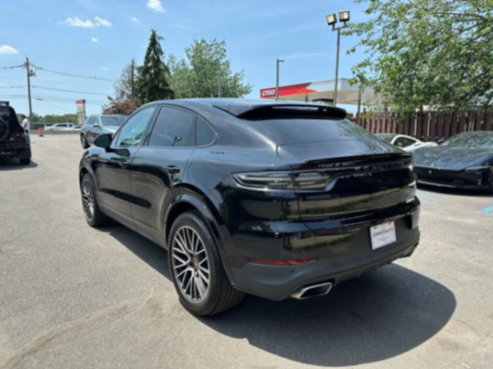 Porsche Cayenne Coupé Usado de 2022, Vehículo Utilitario Deportivo 4D63280984799875121