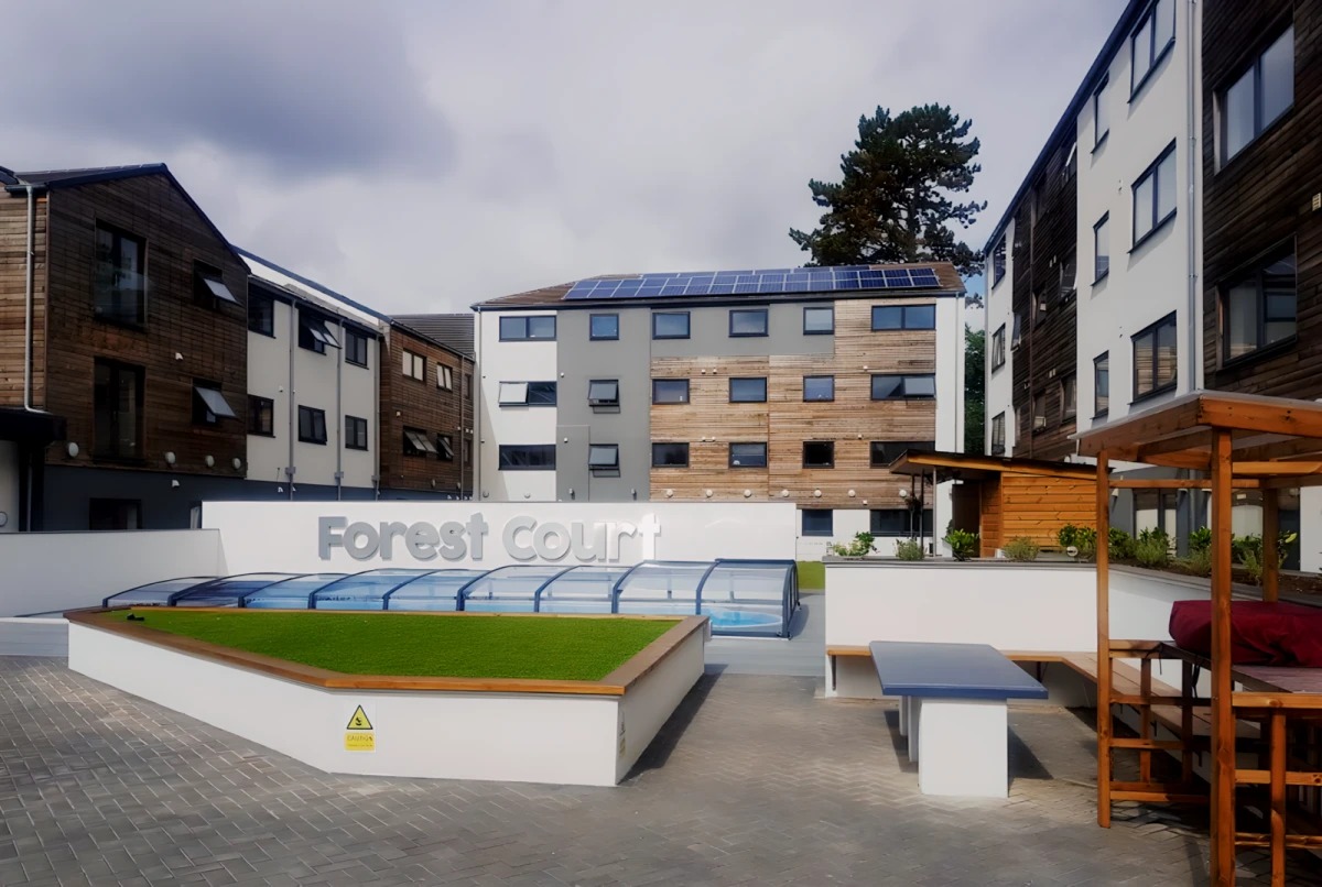 Forest Court64187517164803125