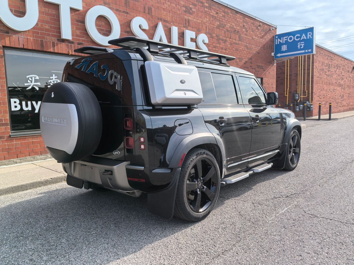 2022 Land Rover Defender 110 X-Dynamic SE64158230350465122