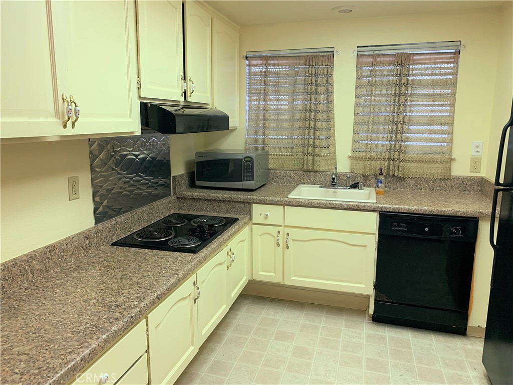 893 Ronda Sevilla B Laguna Woods CA, 9263764131281780995122