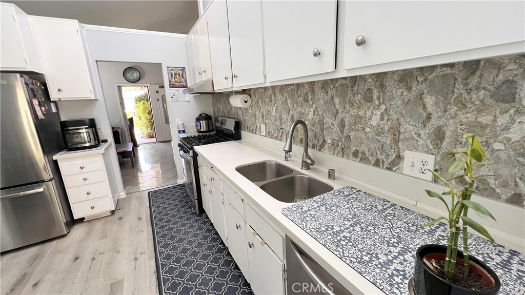 27391 Pinavete Mission Viejo CA, 9269163788852343043121