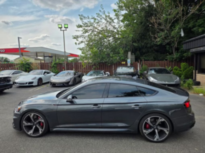 Audi RS 5 Hatchback Sedán 4D de segunda mano del 201963280433625347121