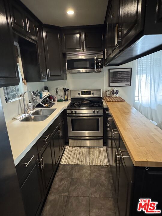 6356 W 6th Street 6356 1/2 Los Angeles CA, 9004864123537359746120