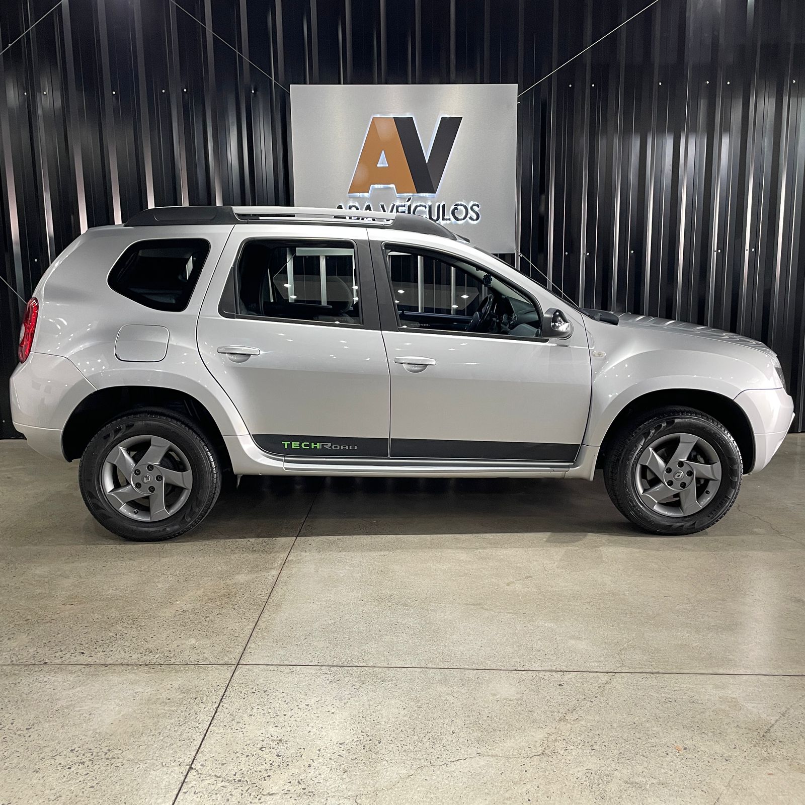 RENAULT DUSTER 2.0 DYNAMIQUE 4X2 FLEX AUTOMATIC 201465296128417025122