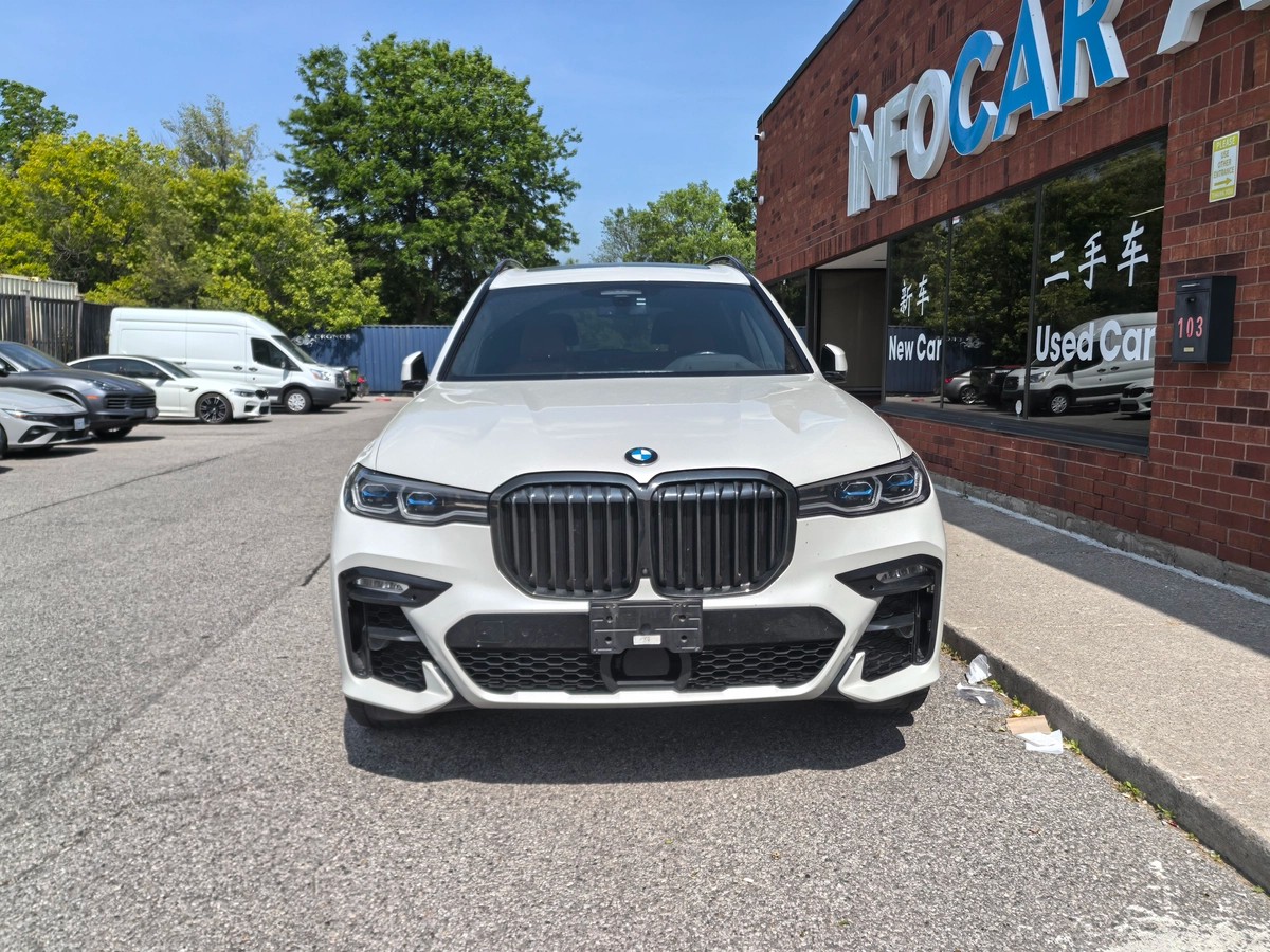 2022 BMW X7 xDrive40i64153897112833122
