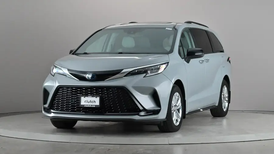 2023 Toyota Sienna64498620126466121