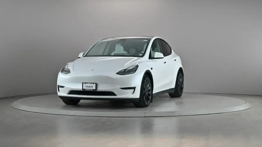 2023 Tesla Model Y64950708613761121