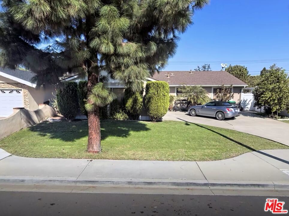 782 Hudson Avenue, Costa Mesa CA, 9262663633316854019121