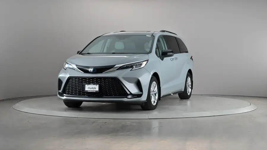 2023 Toyota Sienna64321851392258123