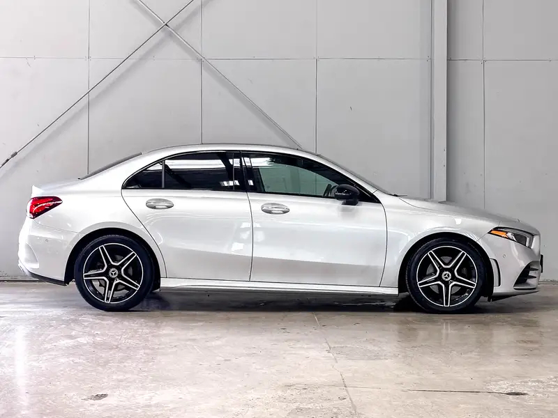 2022 Mercedes-Benz A-Class63637667152897124