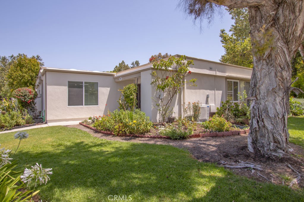 767 Calle Aragon A Laguna Woods CA, 9263764131147127810122