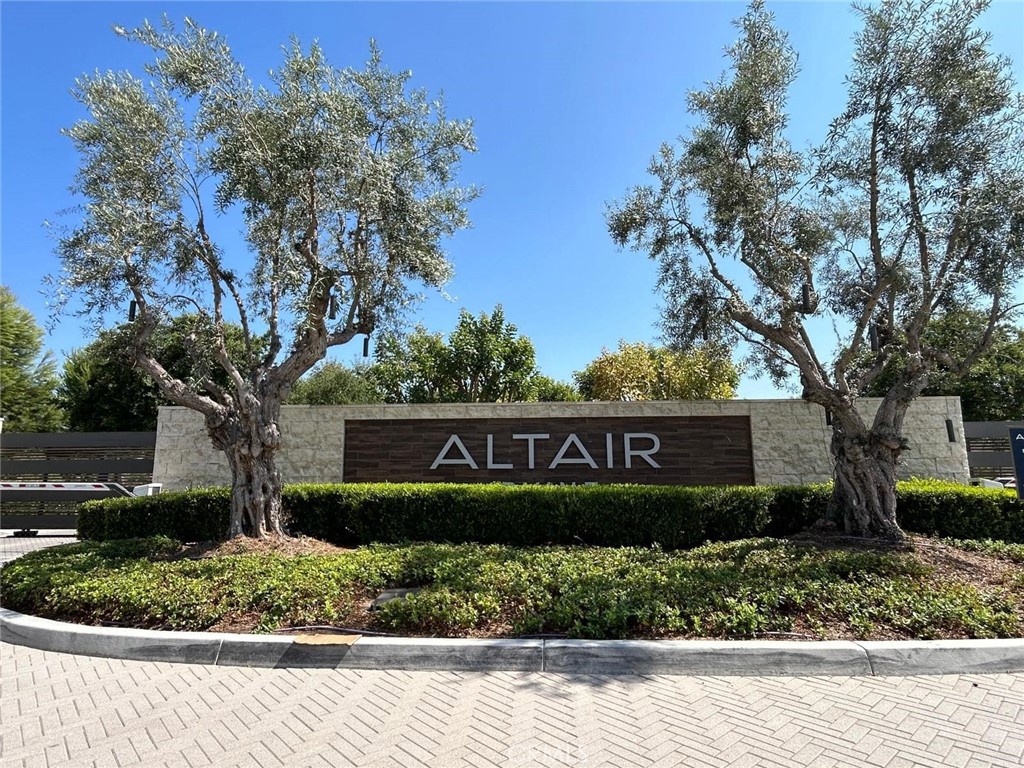 74 Iluna, Irvine CA, 9261863680488250369120