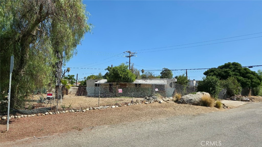 22738 La More, Perris CA, 9257063713327158531121