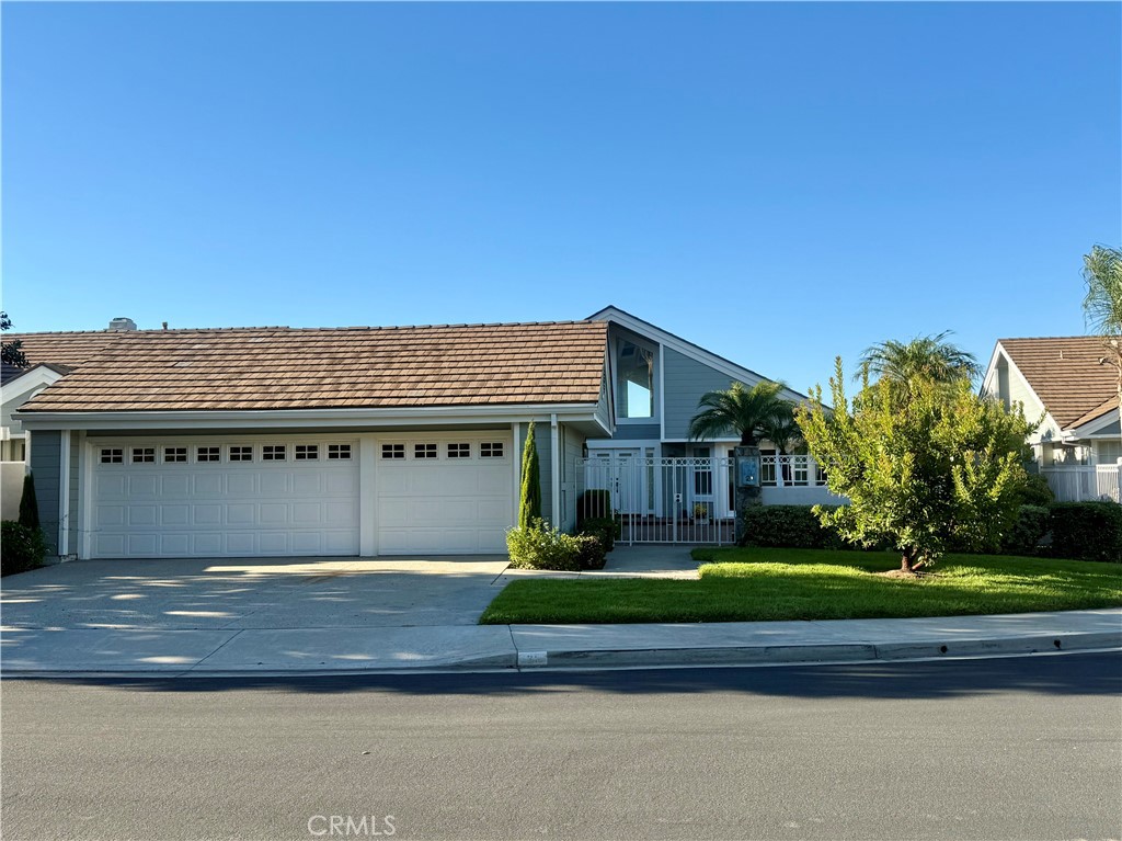 21 Centaurus Irvine CA, 9260364084927231235121