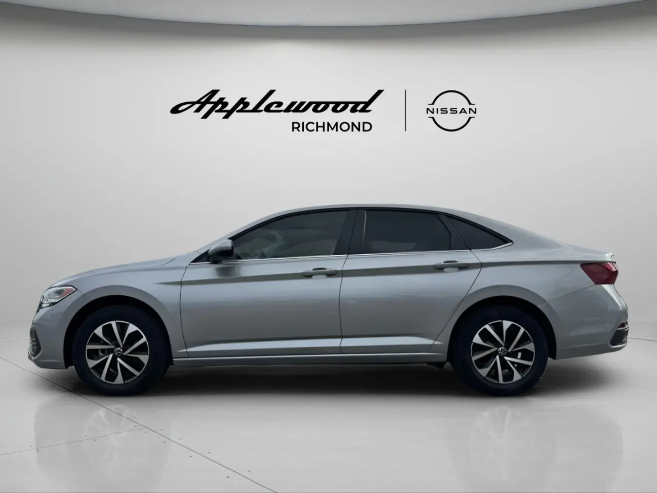 2023 Volkswagen® Jetta Trendline Auto • 11,680 kilómetros64119246150402121