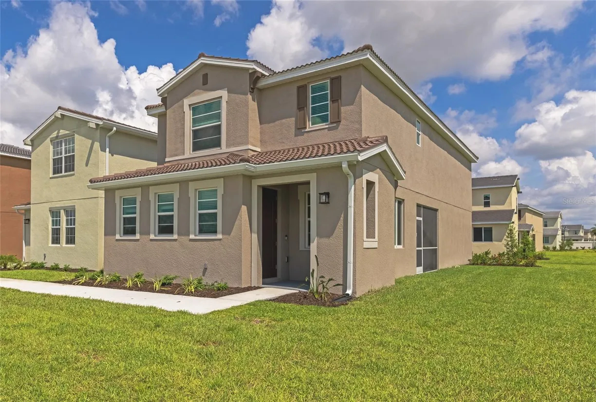 12386 Cades Bay Circle