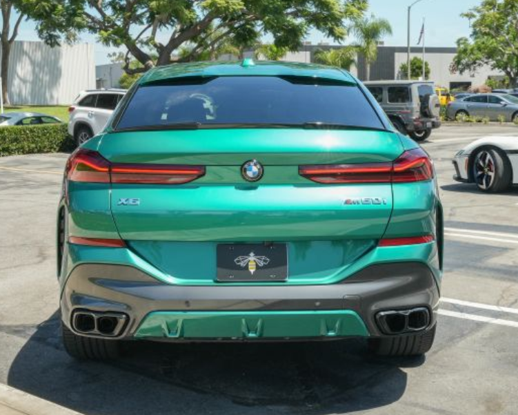 2024 BMW X6 M60i SUV 4D63527566224385122