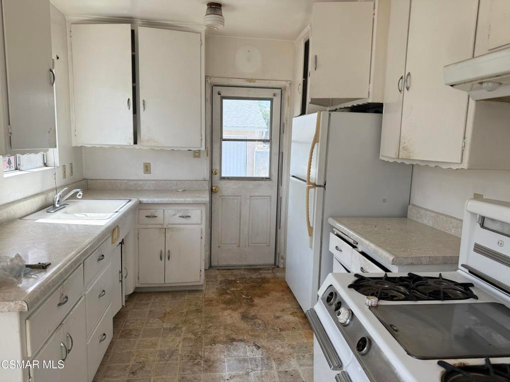 859 W Carmelita Avenue, Montebello CA, 9064063590815590017122
