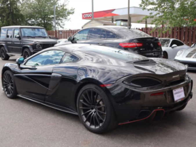 Pre-Owned 2017 Mclaren 570GT Coupe 2D63282402377217122