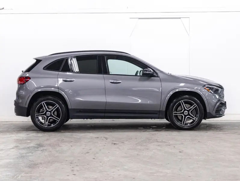 2025 Mercedes-Benz GLA63637039083137124