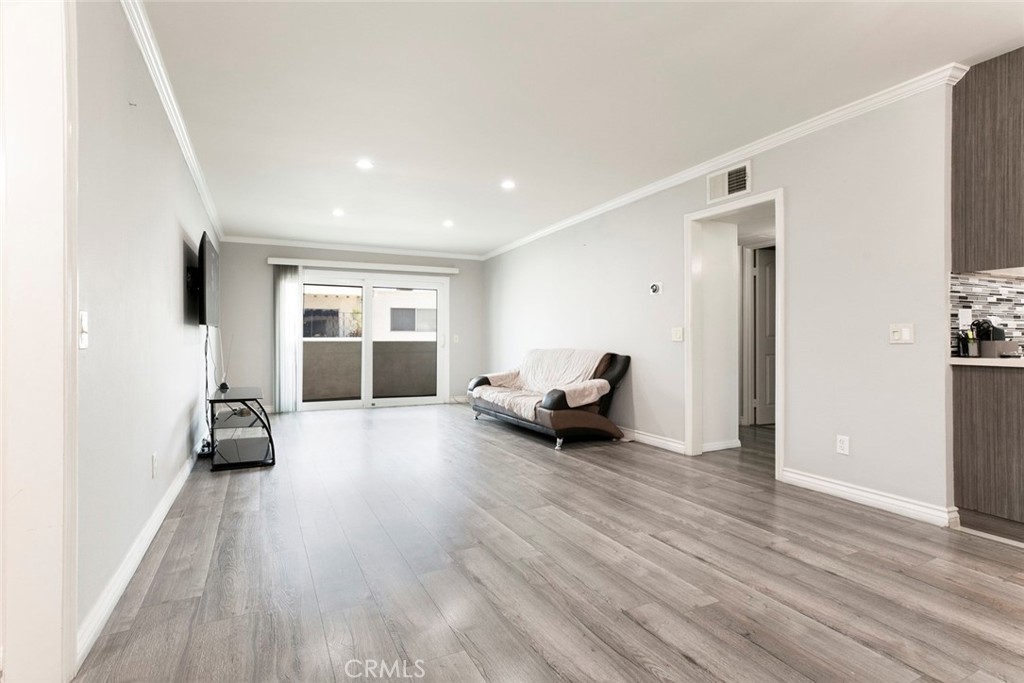 500 Jackson Place 317 Glendale CA, 9120664134647502466122