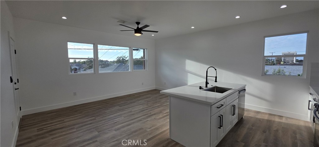 $3,650/month 4705 Lakewood 2 Lakewood CA, 9071264098395335171122