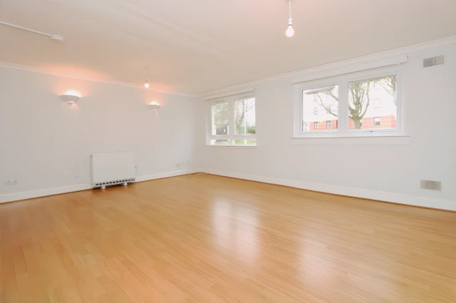 2Bedrooms, 1Bathrooms Rodger Place, G73 2AX, Glasgow