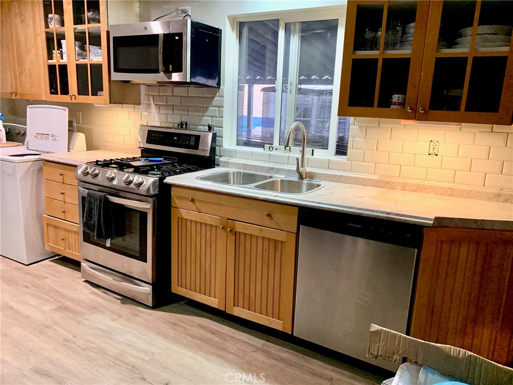 126 Pecan Fountain Valley CA, 9270864101062434434122