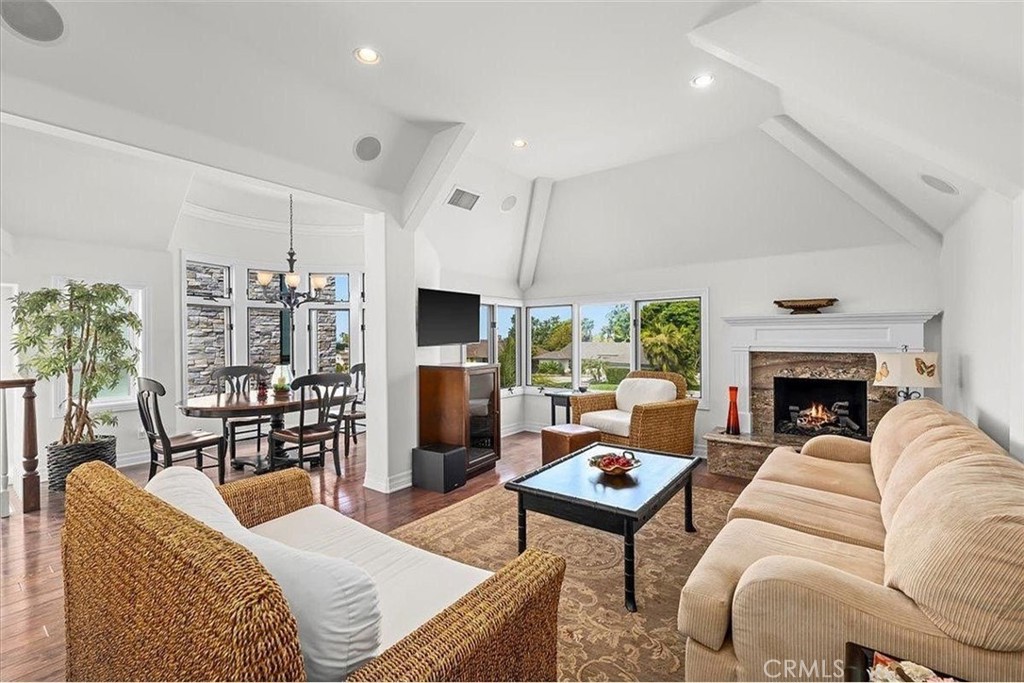 504 Avocado Avenue Corona Del Mar CA, 9262564123406513283122