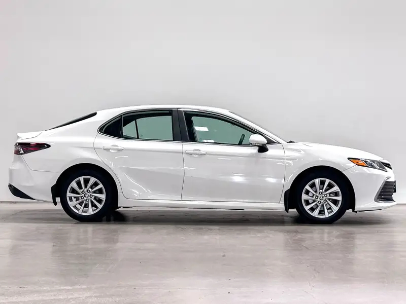2022 Toyota Camry Hybrid63780417986179124