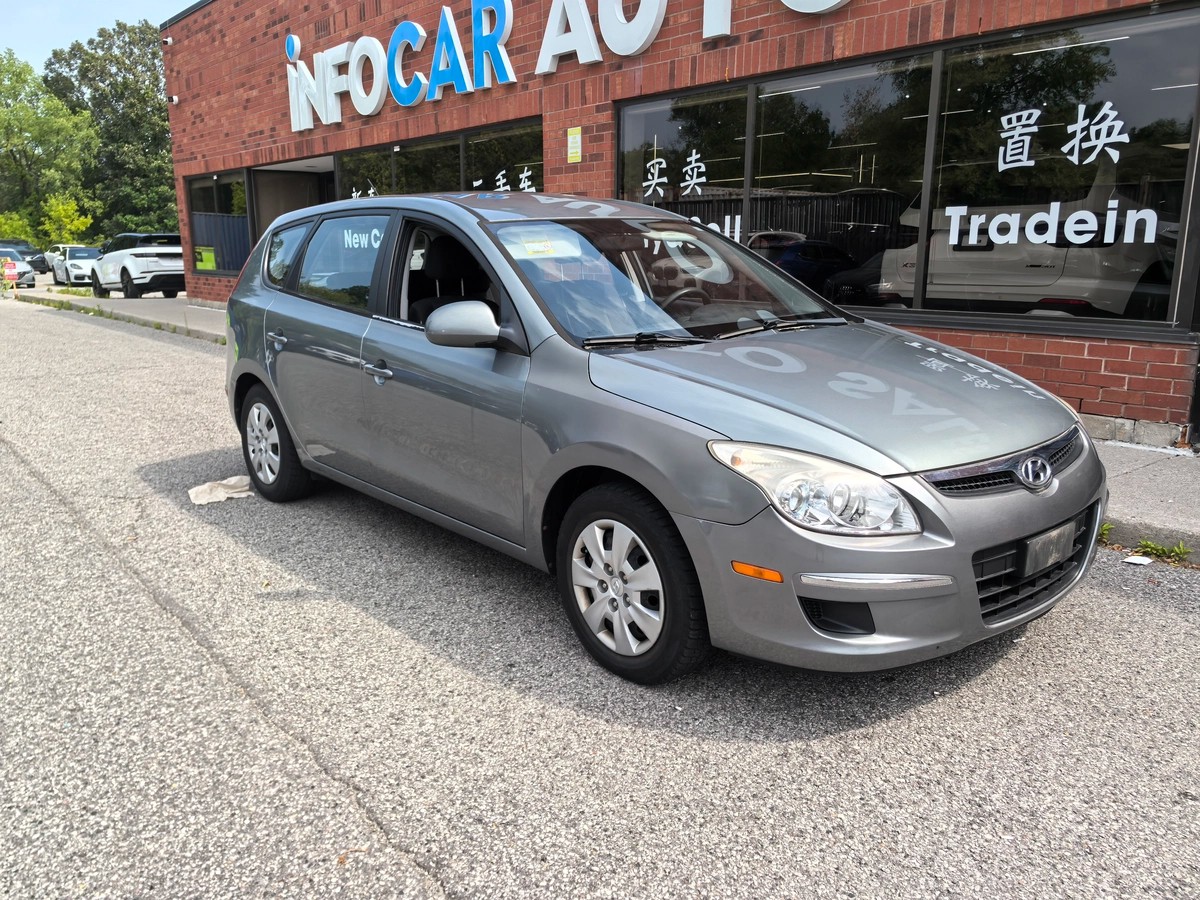 2010 Hyundai Elantra Touring SE