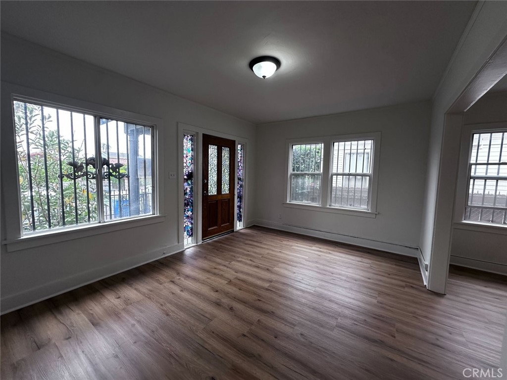 $2,600/month 6312 Benson Huntington Park CA, 9025564076264576131122