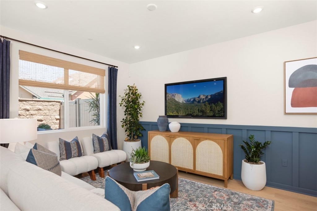 7026 Solara Way Westminster CA, 9268364080274976001120