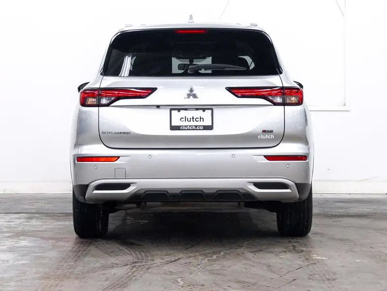 2024 Mitsubishi Outlander64064810757633124