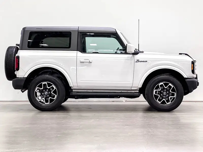 2022 Ford Bronco63890213193985124