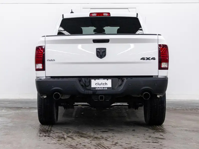 2022 Ram 1500 Classic64722343306241121