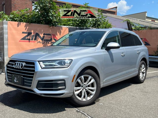 AUDI Q7 201863689173678083120