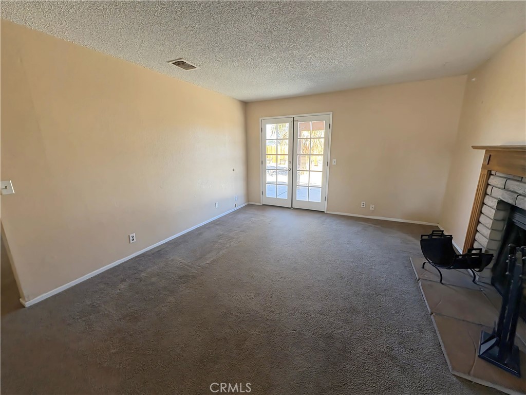 15716 Tokay Street Victorville CA, 9239563867584450433121