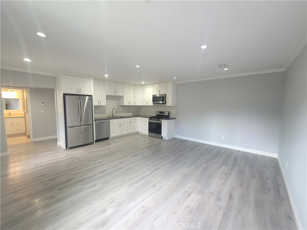 $2,795/mes 5941 Vanalden Tarzana CA, 9135664098477135873122