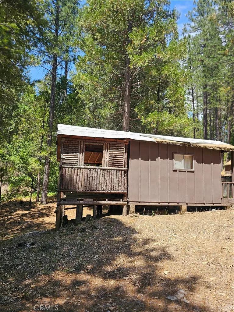 15824 Valhalla Drive, Oak Run, CA