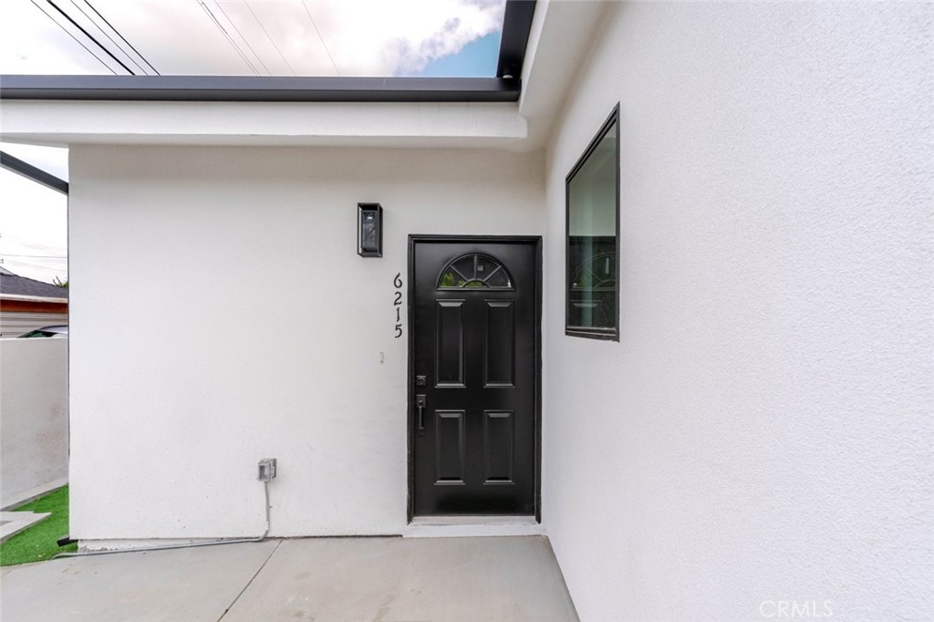 $5,500/month 6215 Sylvia Avenue Tarzana CA, 9133564134610454147122