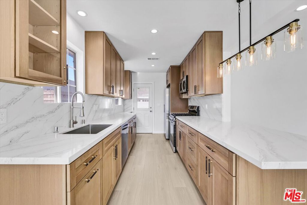 3523 Enville Place Los Angeles CA, 9001663868140769795122