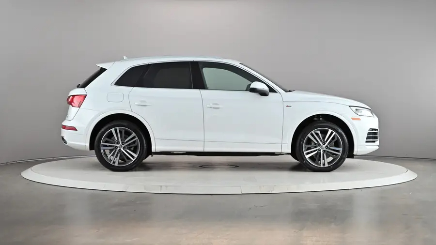 2019 Audi Q564145677705090123