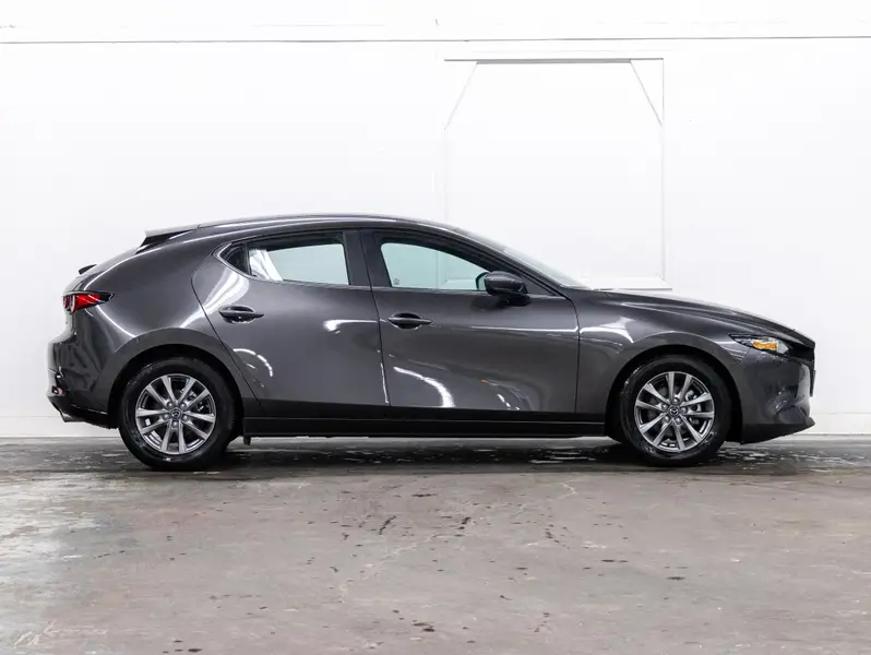 2024 Mazda Mazda3 Sport64698381074562121