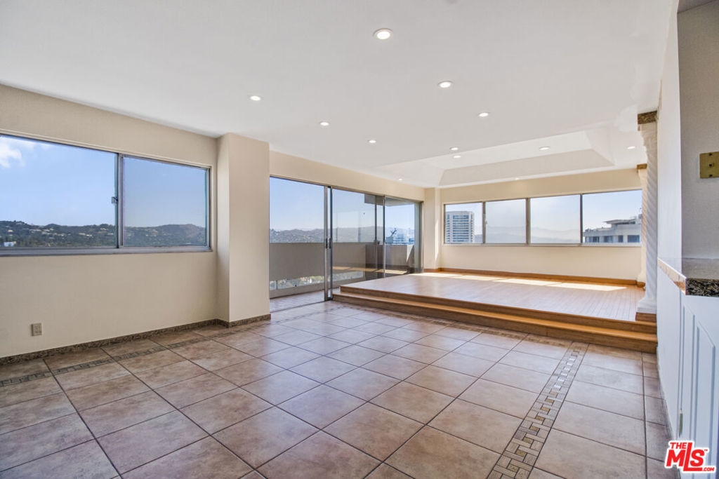 10701 Wilshire Boulevard 2101 Los Angeles CA, 9002464134028776577121